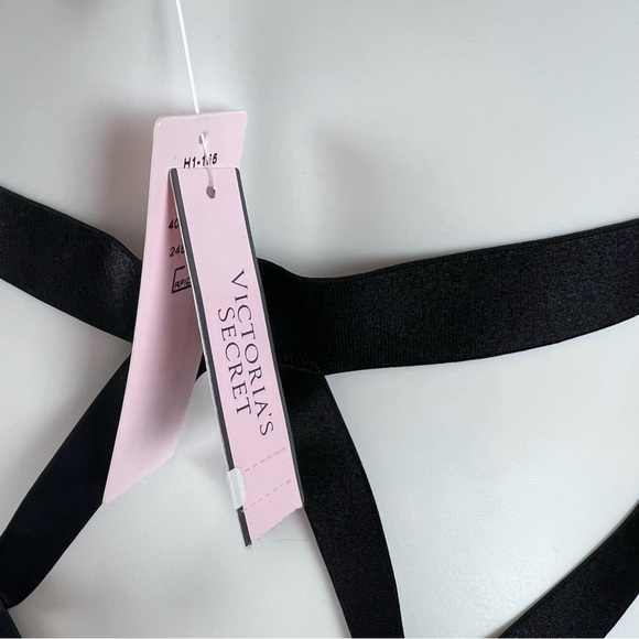 NWT Victoria’s Secret Lace Lingerie bodysuit - Picture 12 of 13